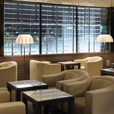 Feel like an A-lister in every way at Happy Hour the Armani way. Join us at Armani/Lounge for an aperitif experience packed with signature Italian flair.  04 888 3666 to book