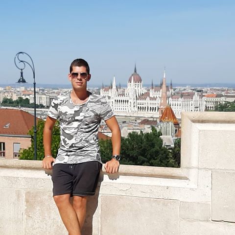 🇭🇺 #me #i #photo #picture #budapest #hungary #castle #parliament #view #amazing #city #photography #travelphotography #travel #traveling #colors #nature #naturephotography #summer #summer2019 #holiday #f4f #followme #followforfollow #l4l #likeforlikes #picoftheday