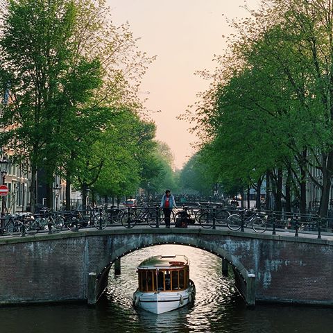 Амстердамские открытки #5 #amsterdamview #amsterdamstreets #holland #amsterdam #амстердам #canalstreet #canal