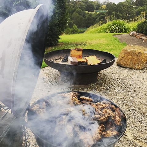 Back in the bushes for labour day long weekend getaway & now its time for everyone’s fav great BBQ lunch with the views SWIPE LEFT ➡️
.
.
.
.
#labourday #longweekend #perfect #getaway #yarraranges #feeling #fresh #relaxing #dayout #longdrive #bbq #greens #melbourne #victoria #australia #country #instagood #instaphoto #instapic #instalike #instagram #instagrammers #travel #travelphotography #food #foodie #foodlover #foodphotography #instatravel #travelgram