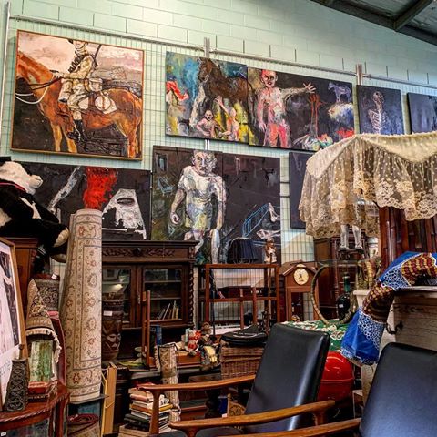 What a place! Strangely charming 😍 Also, I need that bookish corner table 😳📚
.
.
.
.
#vintagestore #vintage #photography #paintings #art #decor #shopping #decorations #design #homedesign #unique #beautiful #history #strange #old #collection #photooftheday #picoftheday #instagood #vintageclothing #travel