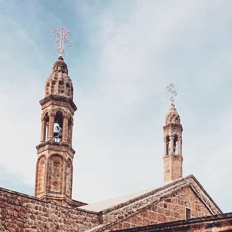 Mor Gabriel is the oldest Assyrian Orthodox monastery in the world.  Visit #midyat
.
.
.
.
.
.
. 
#mardin #morgabriel #traditional  #historical #holy #building #stone #yellow #ancient #assyrian #orthodox #church #april #spring #travel #daytrip #mesopotamia #explore #monastery
