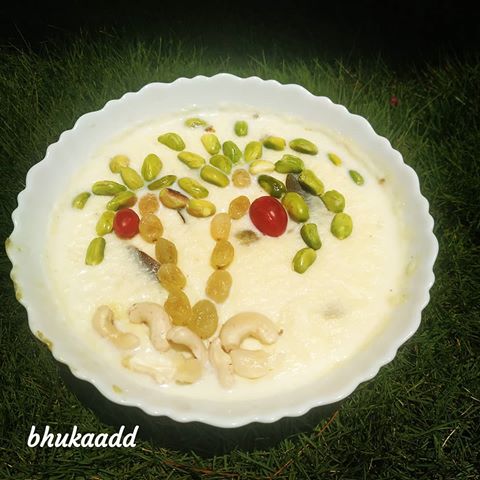 When people ask me what is important food or love., I don't answer bcz I'm eating. 
The most common dessert in India PAYES/KHEER.
. . 
#foodmaniacindia #foodtalkindia #foodtalkbangalore #nomnom #foodiesofindia #mybhubaneswar #bhubaneswarblogger #foodiesofkarnataka #goodfood #goodlife #homechef #cooking #foodpron #bengalifoodie #odishafoodie #yummymummy #foodie #foodphoto #foodography #foodstagram #foodpost #foodaddict  #weekend #streetfood #eeeeeats #instag #foodfood #foodism #livetoeat