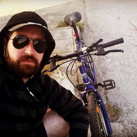 Its been a long time....#cycling #bikelover #sunset #panepistimioupoli #athens #greece #musicaddict #tryagain @aaliyahdanahaughton
