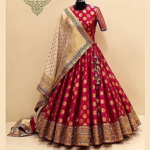 Pearl_designers
Book ur dress now
Completely stitched
Customised in all colours 
@pearl_designers
For booking ur dress plz dm or whatsapp at +91 9654014206
#lehnga #sarees #gowns #designers#designerlehngas #bridallehngas #designersarees#bridalsarees  #designersareeskolkata#designersareesdelhi
#weddingstyle #manishmalholtra #shyamalbhumika#instalike #lakme #lakmefashionweek#handembroidery #designersareesusa#pearldesigners #pearllehnga #newcollection#Bollywood #Bollywoodstyle #celebstyle#indianfashion