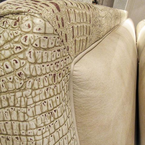 We are absolutely loving the details on our Laurie Sofa from our showroom this #hpmkt .
Laurie is part of our Project Hope Collection, which donates the proceeds from the pieces in the collection back to @projecthopefoundation .
.
.
.
#projecthope #projecthopefoundation #autismawareness #autismadvocate #interiorstyle #currentdesignsituation #leathercraftfurniture #madeinamerica #madeinusa #furnitureforgenerations #madeinnorthcarolina #customfurniture #luxuryfurniture #luxuryinteriors #customupholstery #heirloomfurniture #interiordesigner #interiordesigninspiration #interiorstylist