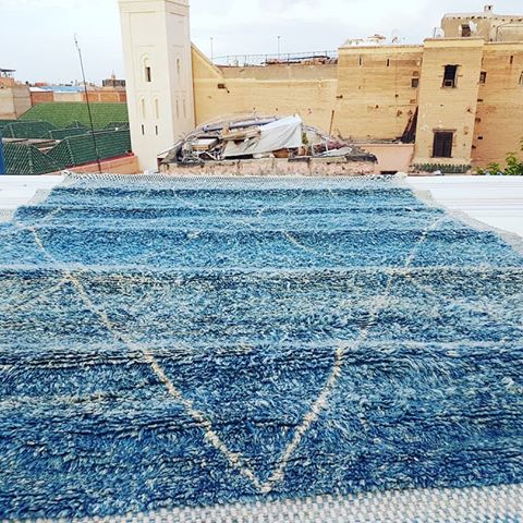 Atlas Carpet Art 
Vintage & Authentic 
#marrakech #moroccou #soufianerugs #vintagerugs# #atasrugs #arts #desingn #customer #azilal #nomaderugs#vintagechic #nomad#tapis#moroccanrug#bohostyle
#souk#azilal#atlascarpetartrugs#bohohemianechic#ebayseller#amazonseller#decorcrushing @atlascarpetart