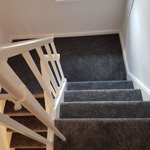 Double stairs case completed in #hemelhempstead last week using our Lazio Heathers range colour #Platinum. 
To book a FREE no obligation estimate with a member of our team, call us on 01727 228000, or click the link in the bio. 
#carpets #flooring #laminateflooring #engineeredwood #vinylflooring #vinyl #LVT #hertfordshire  #bedfordshire #buckinghamshire #carpetinstallation #flooringinstallation #laminateinstallation #picoftheday