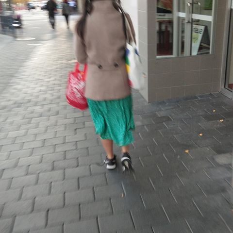 Fashion...what is trending now? On my way to work today i saw this lady with both shoe laces untied as she was rushing through the streets, i was genuinely worried as I thought she could trip over her shoe laces and fall any minute 😀 а що у вас зараз модно? #мода #lananeadslife #fashion #мода2019 #oz #australia #australiafashion #trending #everydaylook #повсякденнийодяг #latesttrends #latestfashiontrends