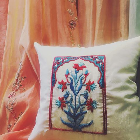 Inspirations from Rajasthan! 
#indian #handicrafts #handcrafted #cushions #mughal #window #handembroidery #floral #homedecor #highlightercushion #homefurnishing #applique #embroidery #softfurnishings #homesweethome #homedecoration #interiordesign #apartmenttherapy #instahomedecor #instainteriordesign #howihome #miradorlife #decordrama #brightspaceswelove #beautifulhomesindia #handmadeinindia #interiordecorating #interiordesigner #homestyling 
Log into www.rangsaga.com to view more products or call/whatsapp us at 9870572727 to place orders or explore customisation options.