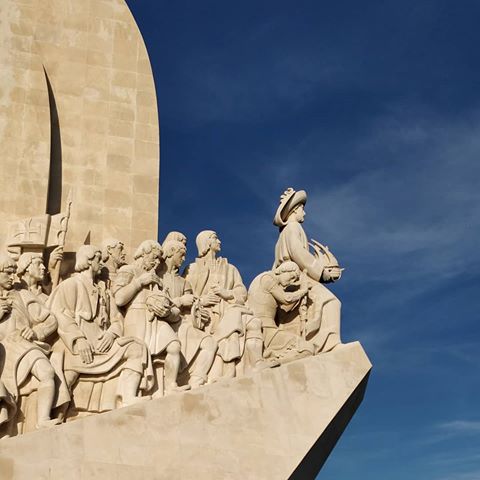 Lisboa. Monumento a los conquistadores. #sculptures #art #escultura #monumento #Portugal #Lisboa #landscape #landscapephotography #hollydays #vacaciones