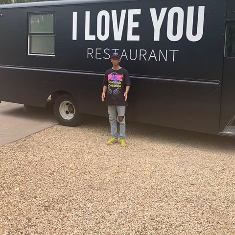 Now THAT is the way to Celebrate your Bday!! I love U, Diggy.
・・・
Repost: @c.syresmith
・・・
The @ILoveYouRestaurant Is A Movement That Is All About Giving People What They Deserve, Healthy, Vegan Food For Free. Today We Launched Our First One Day Food Truck Pop-Up in Downtown LA. Keep A Look Out Because This Is The First Of Many #JADENinc