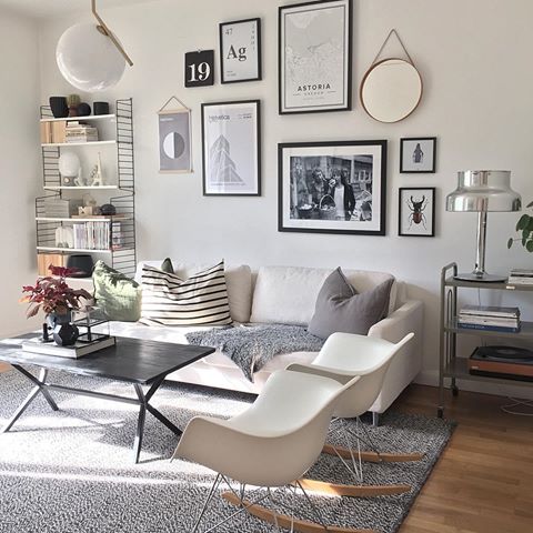 Jag säljer mina två Eames Gungstolar. 3000:-st. 5000:- för paret. Någon som är intresserad? #igscandinavia #scandinavianhomes #scandinaviandesign #interior #interiordesign #sweden #nordic #interiordesign #inspo #interiorinspiration #home #home4all #stockholm #lifestyle #livingroom #nordic #tomdixon #sweden #lnterior #homestyle #homestyling #afroart #bumling #inredningsinspiration #astoriaoregon #photography #wanderlust #travel #ig_captures #eames