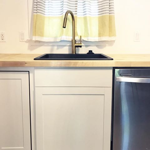 We just installed the sink! And it works! Jess picked out all the pieces. Andy installed everything. #teamk
Sink: @wayfair 
Kitchen Cabinets: @loweshomeimprovement 
Butcher block countertop: @loweshomeimprovement 
Faucet: @amazonhome .
.
.
.
.
.
.
.
.
#goodvibes #homedecor #homedecoration 
#fixup #remodel #remodeling #homedesgin #modernhome #homedecor #midcenturymodern #midcentury #mcm#homeimprovement #homeremodel #homeremodeling #modernhomes #modernkitchen #modernkitchendesign #modernlife #modernliving #moderndecor