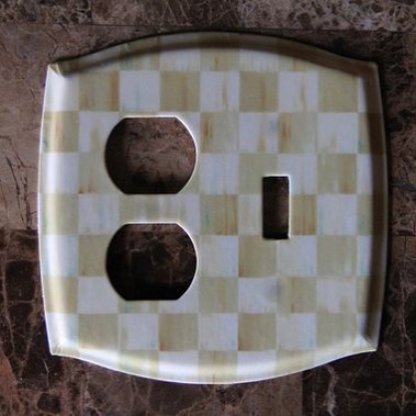 Yellow and White Check Combination Switch Plate https://etsy.me/2L8YMDt
#switchplate #checkeredswitchplate #checkeredplate #courtlycheck #parchmentcheck #switchplate #housewares #housewarming #mothersday #lighting #homedecor #interiordesign #entryway #homedesign #bathroomdesign #bedroomdecor #kitchen #kitchendesign #officedecor #housewarminggifts #whimsical #bathroom #bathroomdecor #kraftywerk #yellow #white #mothersdaygifts
#mackenziechiilds