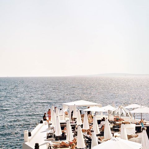 The views from Purobeach Club in Palma, Mallorca's capital that has gained a name for itself as one of the Mediterranean design hotspots. @purobeachpalma 📸 @oliverpilcheryphotography #Palma #Mallorca