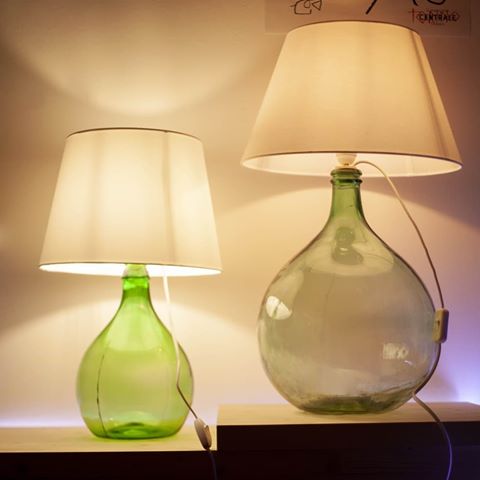 È arrivata la sorella maggiore. Lampada ricavata da una vecchia damigiana. https://etsy.me/2L86vBI #lamp  #lamps #design #designinspiration #designer