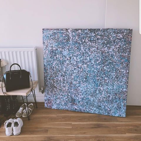 Starting to add some key pieces to the flat, starting with this beautiful painting by Lillie Bernie! Now just to find the perfect place to hang it.
.
.
.
#art #artistsoninstagram #interiordesign #interiorblog #interior #london #londonliving #painting #newhome #londonblog #londonart #artist #interiordecorating #decor #decorating #interiordecor