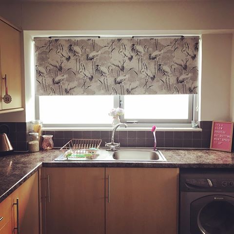Sunday already! 😅 I’ve just cleaned the kitchen so it is spick and span 💎 very satisfiying ☺️ Now just the rest of the flat to tidy! 😂 ⁣
⁣
I’m off to do my food shop and then going out for a late lunch- hope everyone is having a great Sunday no matter what you’re doing 💗⁣
⁣
⁣
⁣
⁣
⁣
⁣
#home #house #newhome #firsttimebuyer #homeinspo #ukinteriors #interiordecoration #homeaccessories #homesweethome  #homedecor #instahomedecor #modern #wallart #passion4interior⁣⁣⁣ #hinched #hincharmy #kitchen #kitchensofinstagram #interiordesign #imahincher