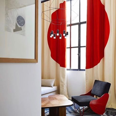 @burigat_decoratie #fabrics #windowfashion #slaapkamerinspiratie #binnenhuisarchitect #interiordesign #wandbekleding #architect #raam #gordijnen #vensters #coupure #gent