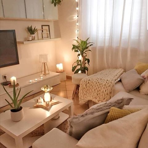 Photo de @sandradeco__sweet_home 😍😍😍 ______________________________________
#deco #home #room #homedeco #homedecor #homedecoration #ideedeco #salon #interieur #maisondumonde #actionfrance #actionaddict #primark #primarkhome #primarkaddict #zaraaddict #zarahome #hmhome #centrakor #gifi #interiordesign #interior #interior4you1 #cocooning #inspiration #inspirationdeco #ikea #ikeafrance