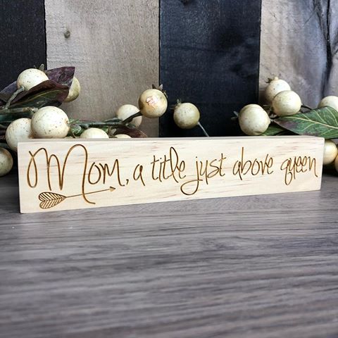 Give mom something special this #mothersday ! Engrave a special message on the back to make it even more special! Different colors to choose from, scroll to last picture for choices. Find it in our Etsy shop today. www.etsy.com/shop/wickedrosellc #mothersdaygift #bookshelfdecor #laserengraving #lovemom #giftideas #mom #love #queen #wickedrosellc