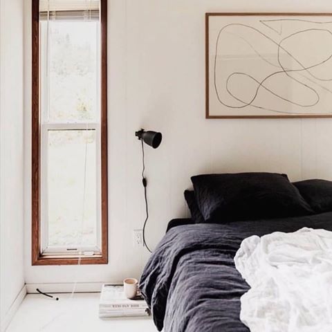 We’ll be spending this Sunday curled up under the covers, wake us up for #gameofthrones plz . 📷: @rivercabaan @bottegastories .
.
.
.
.
#homedecor #homedesign #modernhome #midcenturymodern #modernstyle #interiordesign #styling #interiors4all #styleathome #apartmenttherapy #houzz #photooftheday #mymodernlook #homelove #lovemyhome #mymidcenturymix #myhomevibe #theeverygirlhome #home #howyouhome #myhousebeautiful #photooftheday #myinspiredhouse #mymodernhome #sundayvibes #bedroomdecor #showmeyourboho #bedroom #instahome