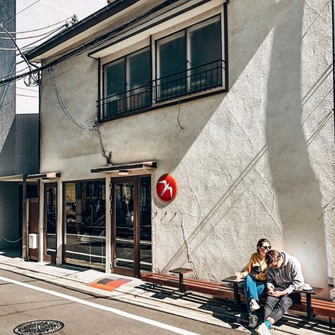 #capture this #special #moment at @fuglentokyo , #sweet #cute #moment ❤️ #kiss 💋 #couplegoals in #street of #tokyo #tokyojapan #japan #travel #travelgram #instatravel #worldtraveler #instapic #discovertokyo @fuglen #cafe #cafehopping #light and #shadow #travelphotography #happy #perfect  #picture