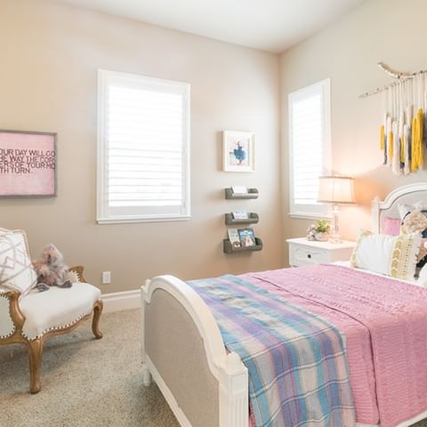 There's no such thing as too much color! Spring is here and we're so excited, what are you looking forward to most this season? Click the link in our bio to learn more or stop by our Welcome Center located at Leonard and Dakota, South of Ashlan in Clovis. #NewHomes #Fresno #Clovis #NewHomeBuyer #NewHomeOwner #FresnoHomes #ClovisHomes #DeYoungHomes #MyDeyoungHome #EnergySmart #SmartHome #FirstHome #HomeDecor #NewHome #HomeBuilder #CurrentHomeView