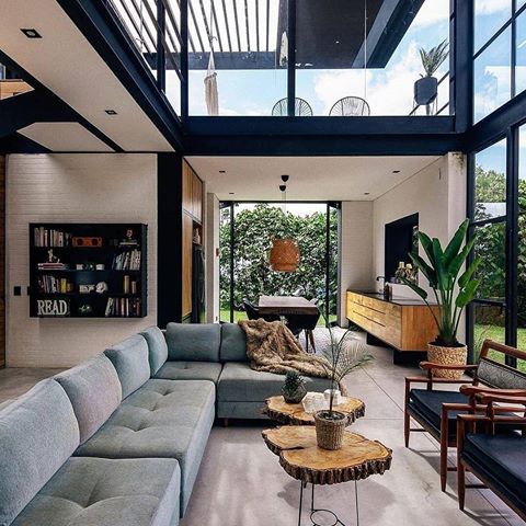 #coffeetable goals ðŸ˜� Rate this from 1 to 10 ðŸ”¥ .
.
.
Credit rights reserved to respectful owners pls dm
.
.
.
#homeinspiration#Interiorism#interiorinspiration#interiorarchitect#interiordesigninspiration#interior#interiors#interiorlovers#interiordesigner#interior123#interiordesigninspo#homedecorph#interiordesigning#interior2you#homediaries#homeluxury#classyinterior #coffeeroom#bedroomdecor#nordicdesign#housegoals#home#houseoftheday#usa#washingtondc#interiorporn