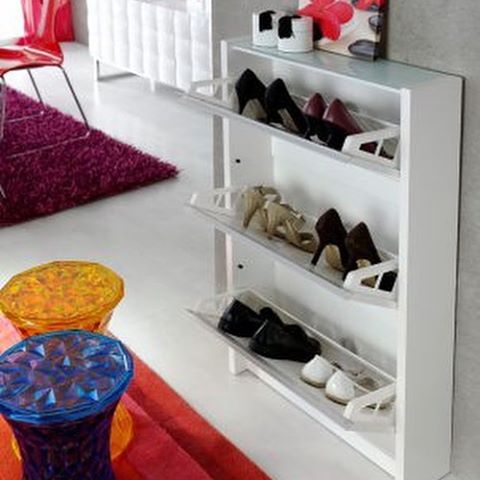 Шкаф для обуви DUPEN Z2
Цвет: белый лак
Размер: 71x17x116 см
Производство Дюпен (Dupen) Испания