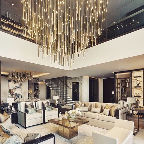Can we just live in this living room? 😂
By the talented @omniyatofficial .
.
.
.
#homes #homestylist #homestyle #luxuryhomes #luxuryhomestyle #interiors #interiorspaces #interiorstyles #interiors2you  #worldofinteriors #interiorsinpiration #interiorstyling #interiorsinspo #interiordesign #interiordesignlovers #interiordesigntrends #interiorlovers #design #designlife #designsinspiration #designinterior #decoration #decorlovers #lovehappensmag
.......... 👉💙 Fallow @mystylish.home
.........
Credit
@lovehappensmag
.........