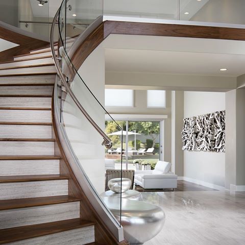✨Stairway to Heaven ✨
We believe a Staircase is so much more than just a Transitional Space. This modern staircase designed by @charcodb creates a striking architectural focal point, while providing space to display eye-catching artwork. The perfect marriage of Form and Function.
.
.
.
.
.
#design #interiordesign #staircase #staircasedesign #glassstaircase #homedecor #homerenovation #homeremodel #architecture #designandbuild #contractor #sandiego #highendhomes  #homeinspo #homeinspo #homes #homestyling #homedesign #homedesignideas #dreamhouse #housedesign #luxury #luxuryvilla #luxuryhomes #modern #minimalism #minimalist #minimalisthome