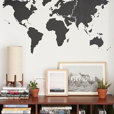 Dream about your next traveling adventure, imagine a treasure hunt or allow it to simply add elegance to the room. This wall art can work for virtually any room in the house, classroom or office!⁣