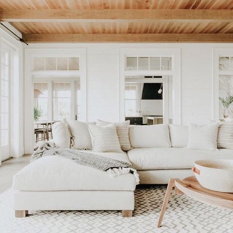 This living room though. I’d have to get rid of my whole family but i mean...sometimes you have to make sacrifices 😂 jk, i love them...most days 🤦🏻‍♀️ #whiteonwhite .
Via @pinterest .
.
.
.
.
.
.
.
.
.
.
.
.
.
.
#mycovetedhome #sodomino #ggathome #abmathome #homewithrue #habitandhome #woodsandwhites #howyouhome #decorcrushing #theeverygirlathome #californiacasual #simplystyleyourspace #makehomeyours #finditstyleit #styleathome #smmakelifebeautiful #mydomaine #currentdesignsituation #mydomaine #peepmypad #heyhomehey #dwellmagazine #smpliving #hbmystyle #myinspiredhouse #doingneutralright