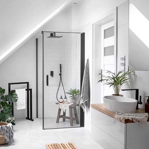 ▪️ Bathroom Design 😍 
Inspi @tam_i_tu 
#picoftheday #toilette #wc #bathroom #bathroomdecor #bathroomdesign #bathroomideas #classy #decoration #deco #decorationinterieur #homedecor #homesweethome #cosy #cosyroom #woodworking #design #retro #zen #relax #cocooning #timetorelax #castorama #leroymerlin
