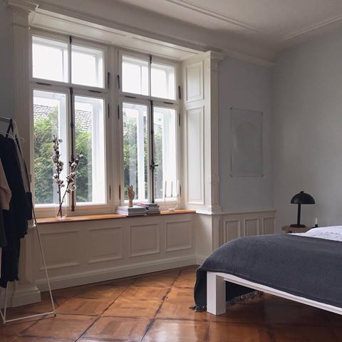 just an ordinary sunday.
#sundaymorning #weekendvibes #bedroom #bedroomdecor #simplicity #minimalism #altbau #altbauliebe #living #atmine #home #myhome #instahome #interior4all #interiores #interior #interiors #interiordesign #interiordecor #interiør #interior123 #mynordicroom #scandinaviandesign #wohnkonfetti #solebich #nordecor #deko #deco