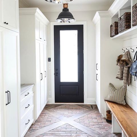 Floor to ceiling perfection! By @parkandoakdesign