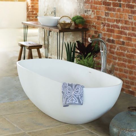 Easy like Sunday morning! Take a little time out for yourself it’s important to do what makes your soul happy! #bathroomdesign #bath #relax #chill #happy #soul #smallbusiness #highwycombe #bucks #beaconsfield #amersham #house #home #timeout #easylikesundaymorning
