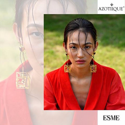 Fae inspired Esme Crystal’s cube earring made with brass and Swarovski crystals exclusively at Azotiique.
.
.#azotiique #esme #esmecrystals #swarovski #jewellery #artificialjewellery #instagood #fireflies #beauty #ring #earrings #fashionjewellery #shooting #shoot #fashion #model #fae #lookbook #shopnow #mumbai #khar #supermodels #instalove #mood #black #night #photooftheday #weekend #instalike