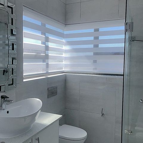 Showing off this beautiful Vision Blinds installation for the super amazing @glander404 
#
She absolutely loves it so much, she adding these to her bedroom now💙
#
Watch this space for more😘
#
#blinds #vision #louvolite #blinddesigns #buymyblindsonline #interior #decor #bathroomdecor #decorate #light #amazing #classy #home #jozi #jhb #johannesburg