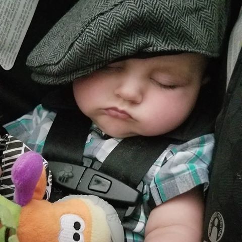 So my dad took a picture of me sleeping in my car seat today.  When you are tired you are tired can you blame me? I told him his driving was horrible and scares me.  Si he get the choice iif me screaming about all the cars he almost hits or me closing my eyes and taking a power nap.  #PDK3 #newborn #powernaps #baddrivers #naptime #carseatdoublesasabed #stylish #youwishyoulookedthisgood #5monthsold
