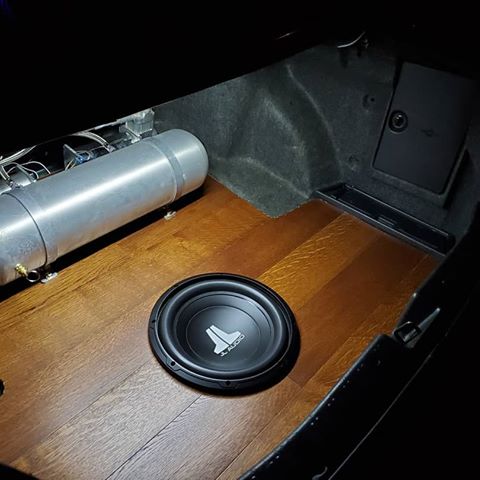 So I'm finally almost done making my hardwood floor trunk set!🔥😁😁 I'm super happy with how it came out I can't even believe!
Just a few small things left and it ready!😎😎 #hardwoordfloor #trunkset #hardwood #hardwoodflooring #hardwoodflooringtrunksetup #goals #12speaker #jl #jlaudio #airride #airridesuspension #baggedaccord #baggedriders #trunkgame #teamretrofitted #retrofitted #accord #accordcoupe #accordonly #6thgenaccord #honda