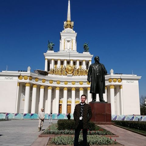 Мир! Труд! Май! как завещал товарищ Ленин ☝️
С праздником😌
#москва#moscow
#ленин#lenin
#1мая
#вднх