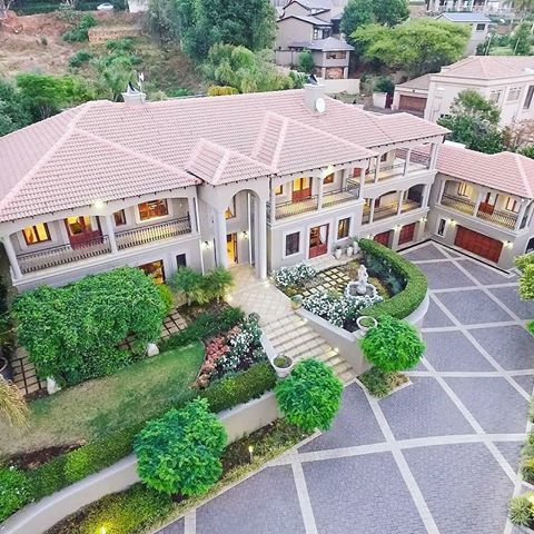 Located on Millionaires row, this luxurious home was designed with love and attention to detail. Be the proud owner of one of the most exclusive homes in Northcliff!
Go to ImmoAfrica.net & search for *IA0001528491*  to view more of this 14.5 million Rand home in Northcliff
Follow us @immoafrica
#northcliff #randburg #lifegoals #picoftheday #modernhomes #millionairehomes #beautifulhouse #designbuild #housedesign #residentialdesign #contemporary #realestatephotography #milliondollarlisting #villas #ImmoAfrica #mansion #housebeautiful #modernhome #luxuryrealestate #moderndesign #instahouse #luxuryvilla #beautifulhome #exteriordesign #SouthAfrica #house #architecture #realestate #homes #luxury