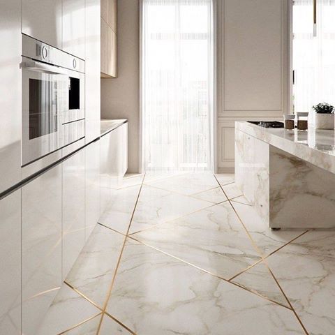 We’ve got a crush on this lush marble rock flooring 😻
