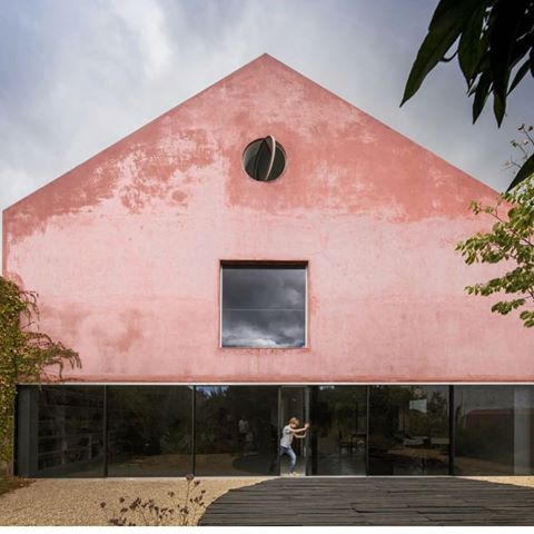 🏗Lisbon based studio @extrastudio transformed this Portuguese winery into a house covered  with red mortar | 🔍 I love architecture around the world and seeing how it translate in the different cities, perhaps one of my favorite things when traveling 💘| via @archilovers .
.
.
.
#architecture #façade #portugal #lisbon #portuguese #unique #goals #inspiration #outdoors #architecture #architecturelovers #luxuryhome #luxury #lifestyle #style #stylish #modern #simplicity #minimal #interiordesign #design #designer #toronto #torontolife #designerlife #atlanta #416 #interior123 #interior4all