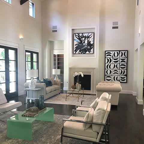 GEORGE BASS STAGE AND DESIGN
•
•
•
📸: Pic taken by @texbatson •••••••••••••••••••••••••••••••••••••••••••••••••••••••••••• #staging #homestaging #staginghomes #stagingworks #stagingsells #homestagingsells #design #georgebassstageanddesign #realestate #forsale #dallas #texas #realestateagent #texasrealestate #dallasrealestate #dallasrealestateagents #premierstaging #premier #luxury #luxurystaging #luxurylifestyle #lifestyle #homesforsale #highend #highendhomestaging #texbatson #interiordesign #interiordesigner #designinspiration #designinterior