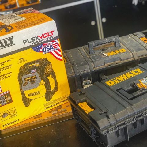 Huge 👍🏻 to @dewalttough on getting me this compressor to add to my arsenal of cordless power tools! And also on swapping out one of my tough boxes free of charge! @nwfa_hardwoodfloorsmag #nwfa #nwfacertifiedpros #nwfacertifiedsandandfinisher #nwfauniversity #hardwood #hardwoods #hardwoodpros #hardwoodfloor #hardwoodfloorrestoration #hardwoodfloorrefinisher #hardwoodexperts #hardwoodfloorsanding #hardwoodlife #hardwoodgrind #dustlife #engineeredwoodflooring #interiordesign #homedecor @hgtv #hgtv @houzz #houzz @pinterest #pinterest #dewalt #dewalttools #dewalttoughsystem #dewaltflexvolt #dewalttough #dewaltfamily #dewaltpowertools #dewaltusa