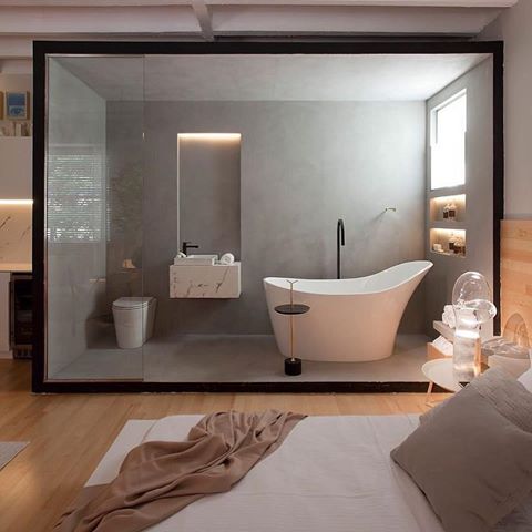 Contemporary ensuite bathroom 😍
Design by Denis Rakaev in Kiev, Ukraine